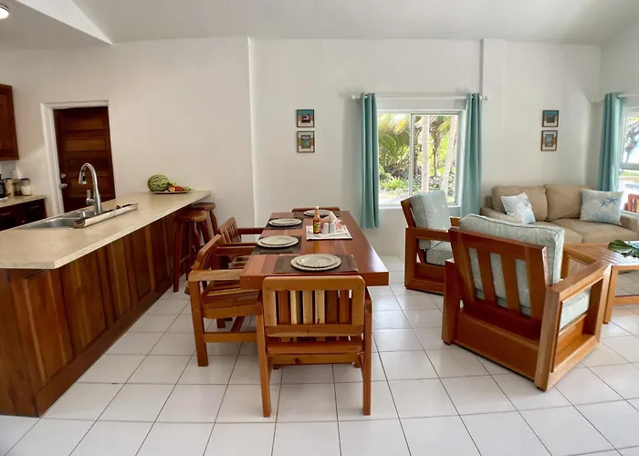 Escape Away Belize * San Pedro (Ambergris Caye)